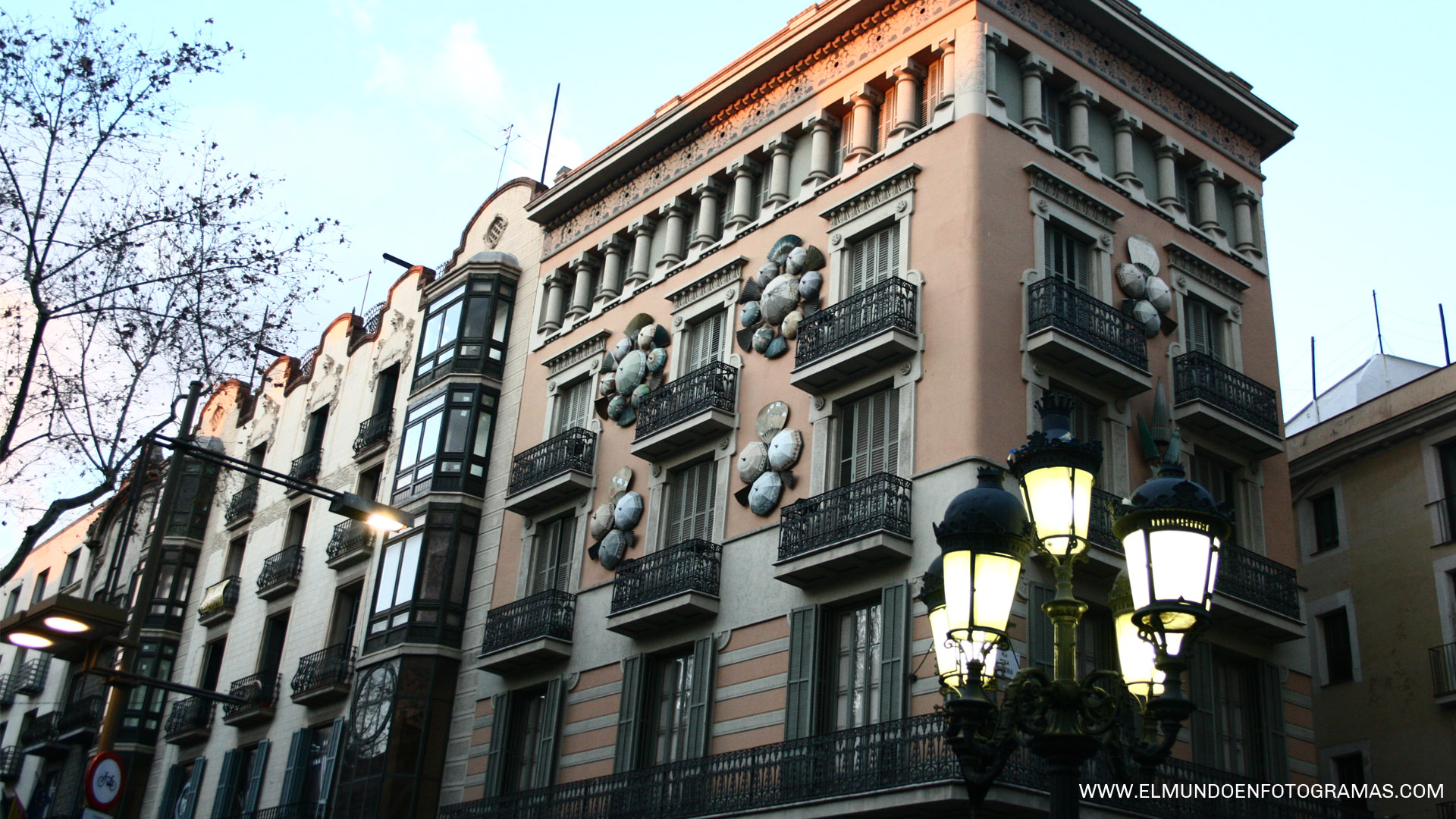 edificio-ramblas